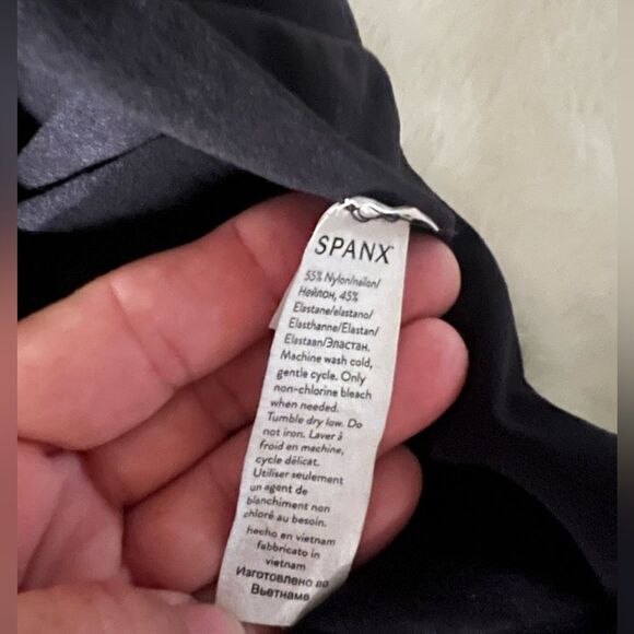 SPANX Black Shapewear Shorts - Picture 3 of 4